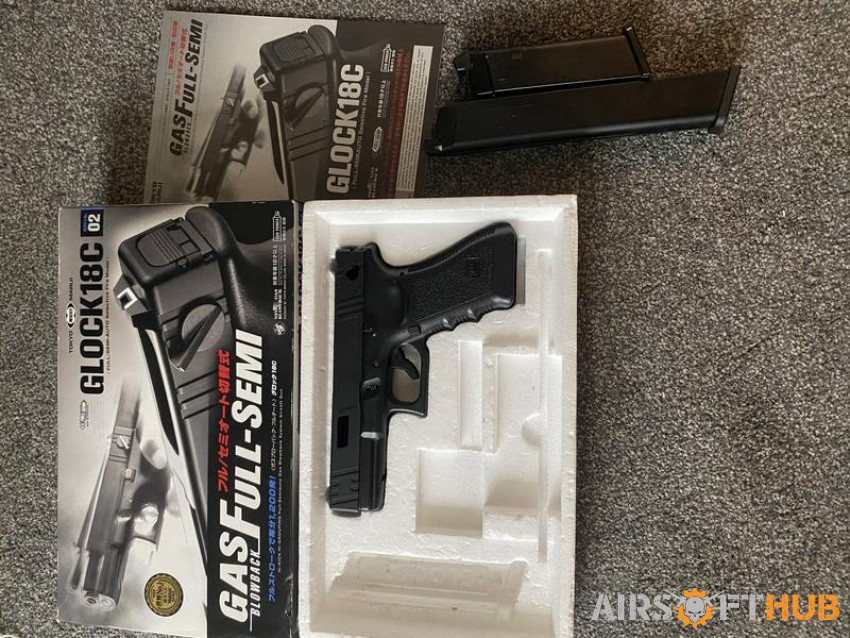 Tokyo Marui Glock 18c Gas - Used airsoft equipment