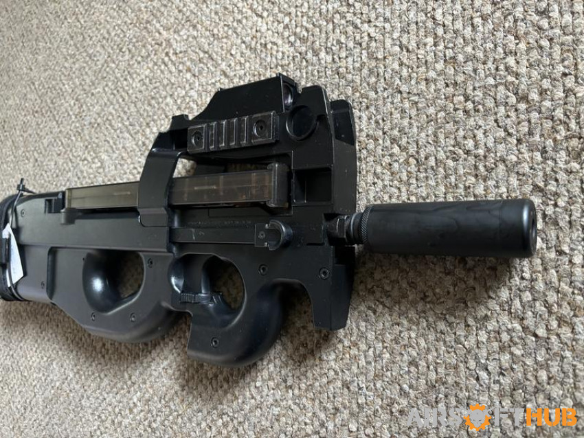 TM P90 - Used airsoft equipment