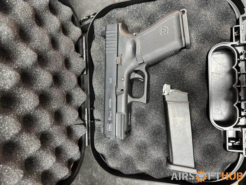 We glock 19 gen 5 - Used airsoft equipment