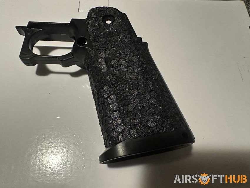 Hi capa stippled custom grip - Used airsoft equipment