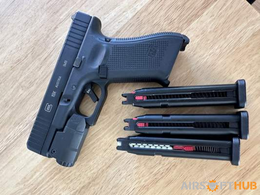 We Glock 19x GEN 5 * UPGRADED* - Used airsoft equipment