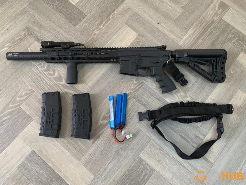 G&G Cm16 Predator Bundle - Used airsoft equipment