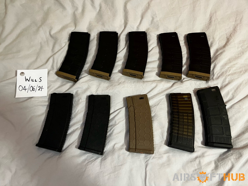 MULTIPLE RIFS AND KIT - Used airsoft equipment