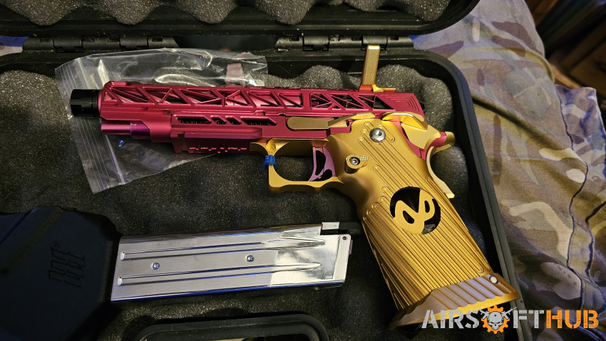 Fully Custom Hi Capa - Used airsoft equipment