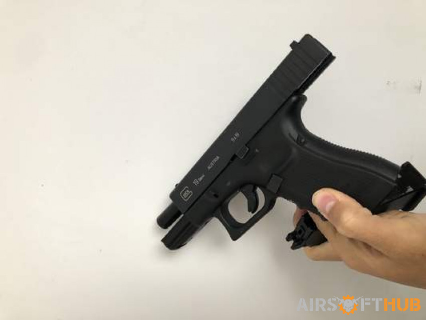 Glock 19 Gen 4 Blowback - Used airsoft equipment