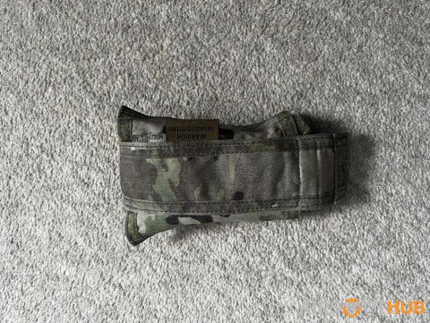 Warrior Assault PC and pouches - Used airsoft equipment