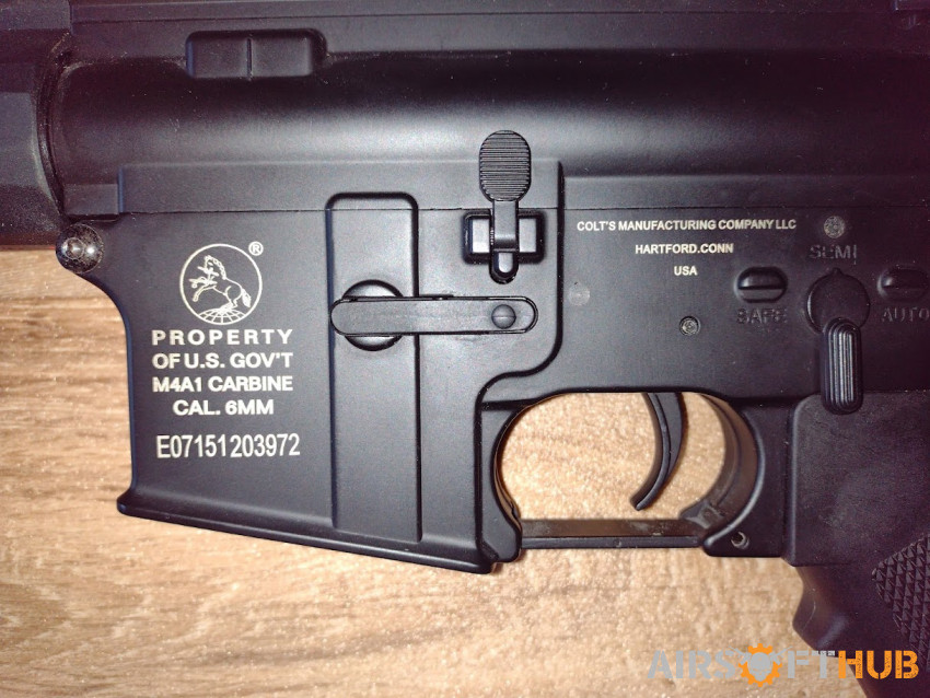 Cybergun M4A1 AEG - Used airsoft equipment