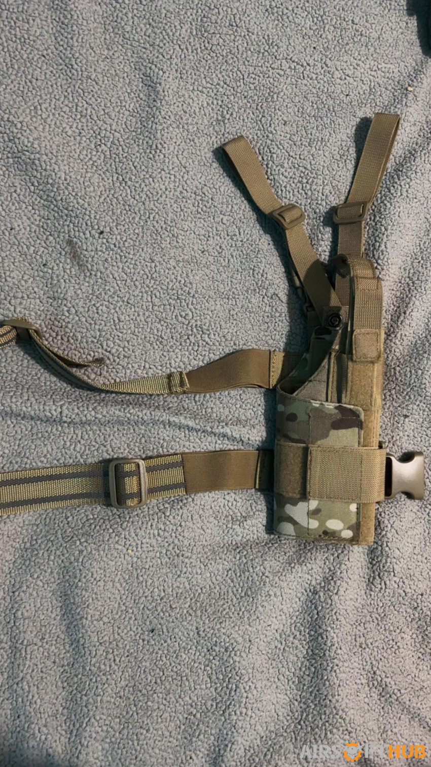 Assortment of equipment - Used airsoft equipment