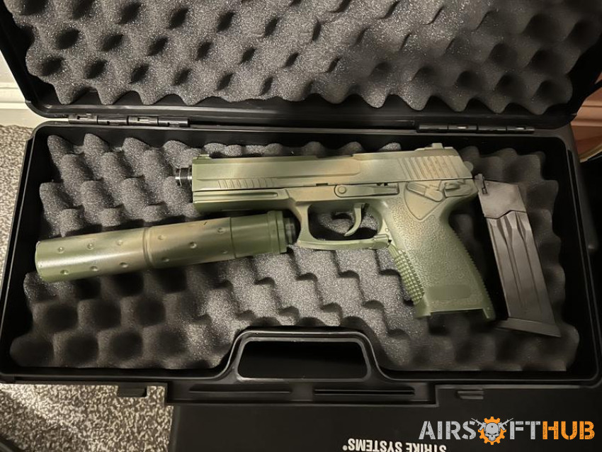 Camo socom pistol - Used airsoft equipment