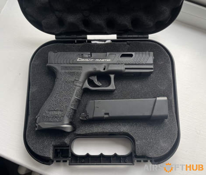 TARAN TACTICAL GLOCK G17 GBB - Used airsoft equipment