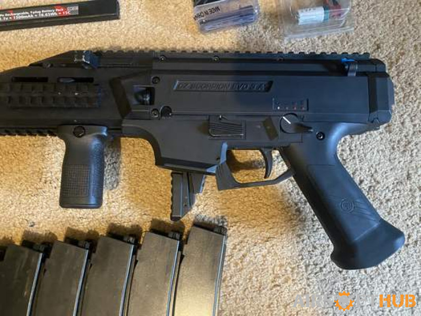 Evo Scorpion 3 A1 Bundle - Used airsoft equipment