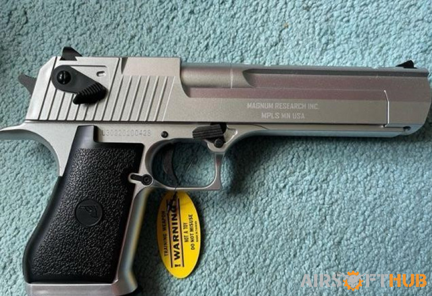 New CyberGun Desert Eagle.50AE - Used airsoft equipment