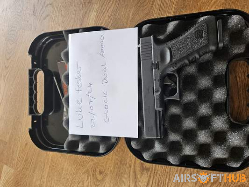 Umarex glock 17 gen 3 dual amm - Used airsoft equipment