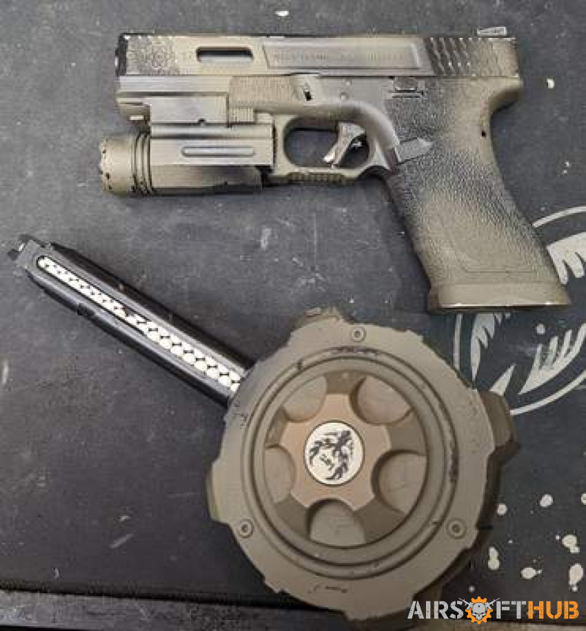 We tech g17 and drum mag - Used airsoft equipment