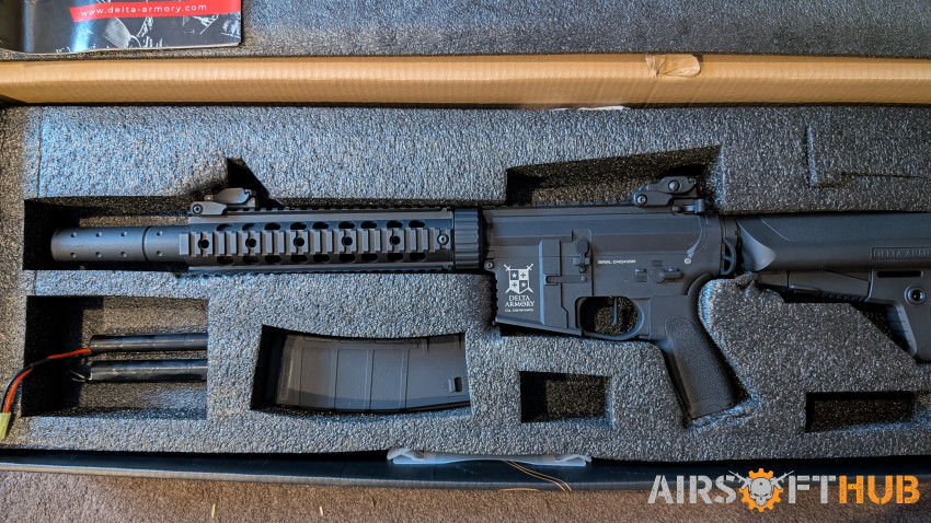 New Delta Armory 9" AR16 - Used airsoft equipment