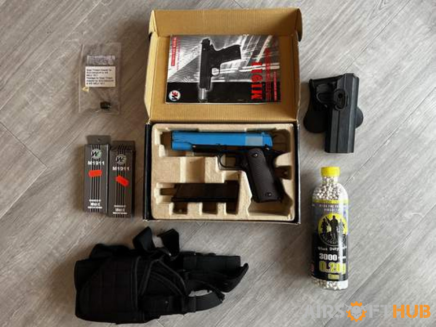 WE M1911 Gas pistol package - Used airsoft equipment