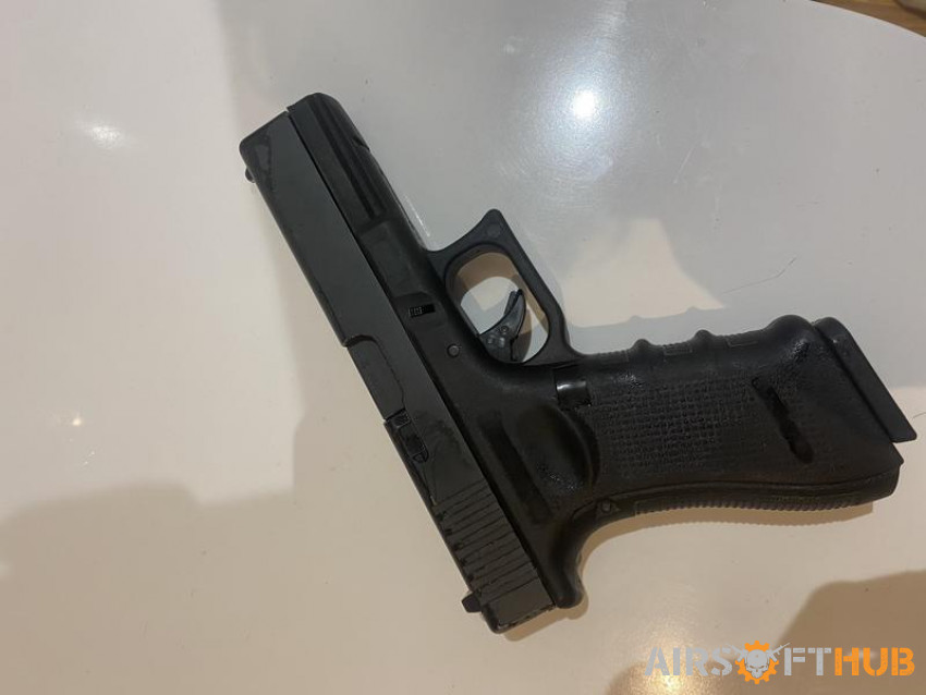 glock 17 - Used airsoft equipment