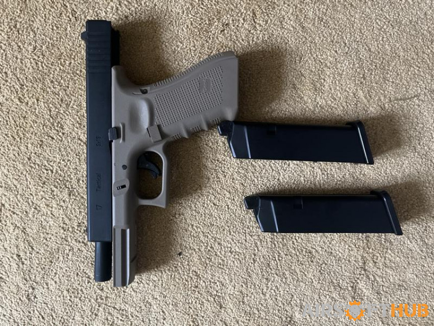 Glock 17 Gen 4 WE - Used airsoft equipment