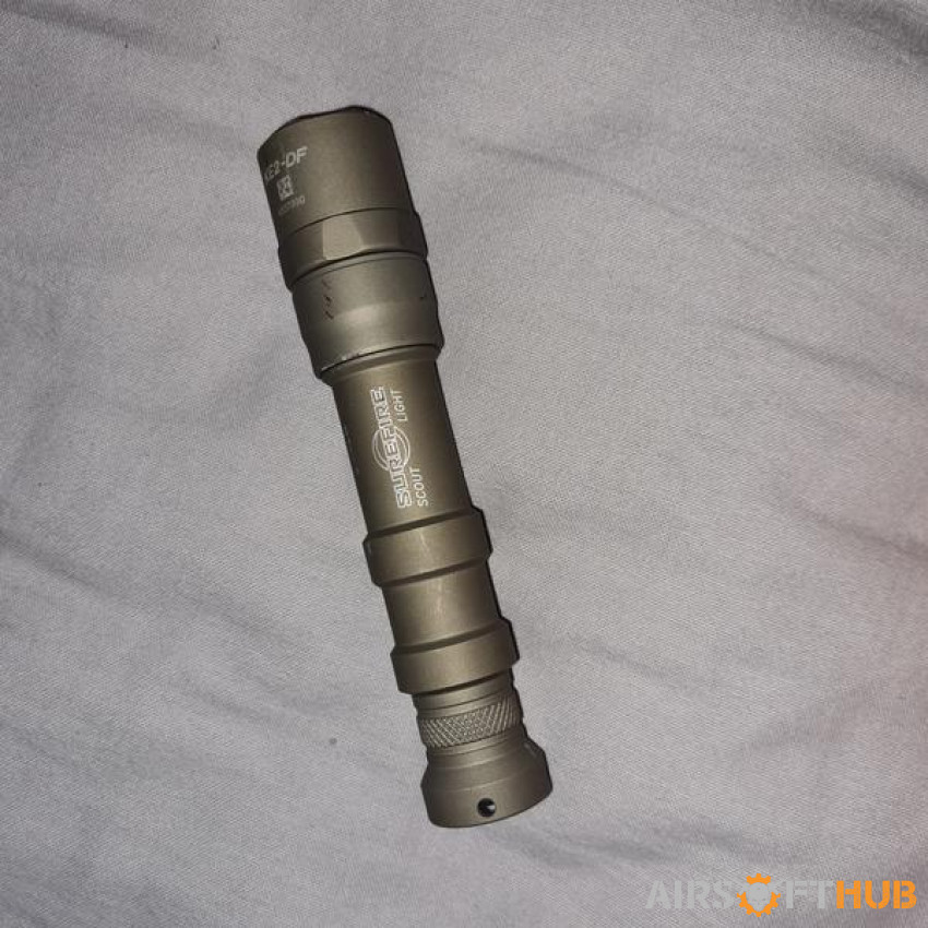 Genuine Surefire scout light - Used airsoft equipment