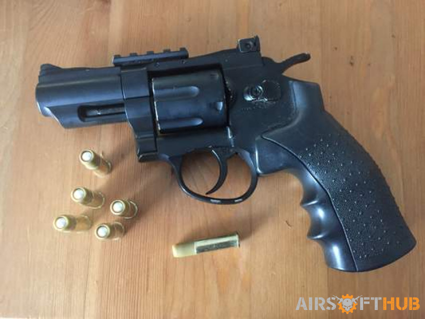 Co2 revolver - Used airsoft equipment