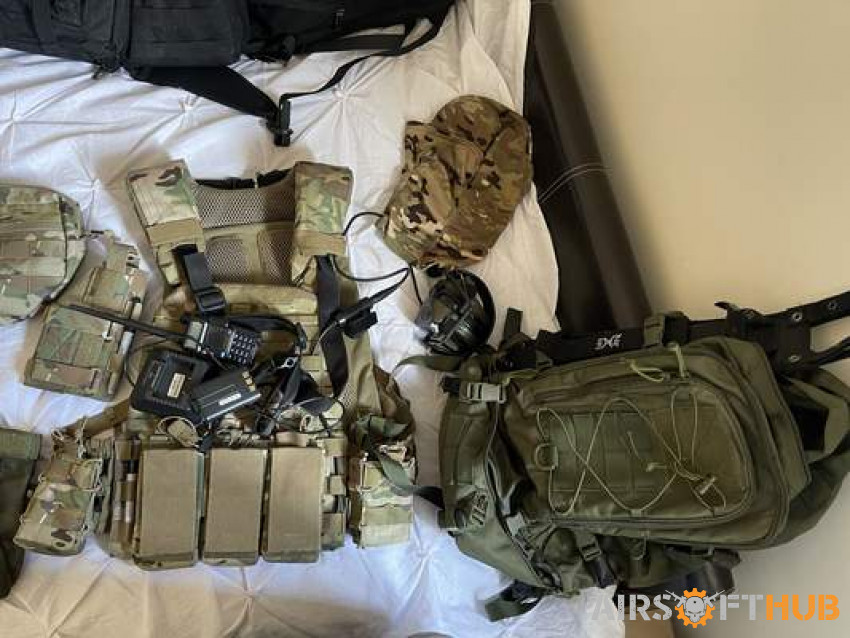 5:11 plate carrier + bundle - Used airsoft equipment