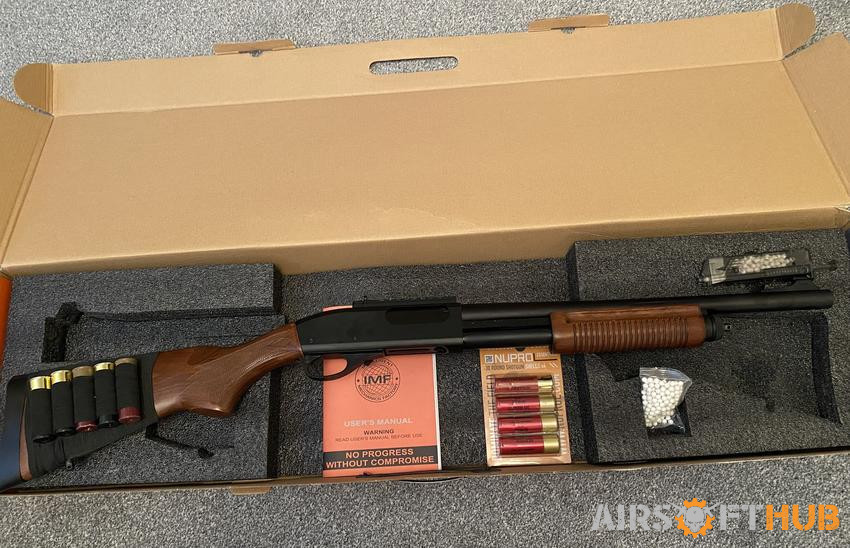 Golden Eagle 870 shotgun - Used airsoft equipment