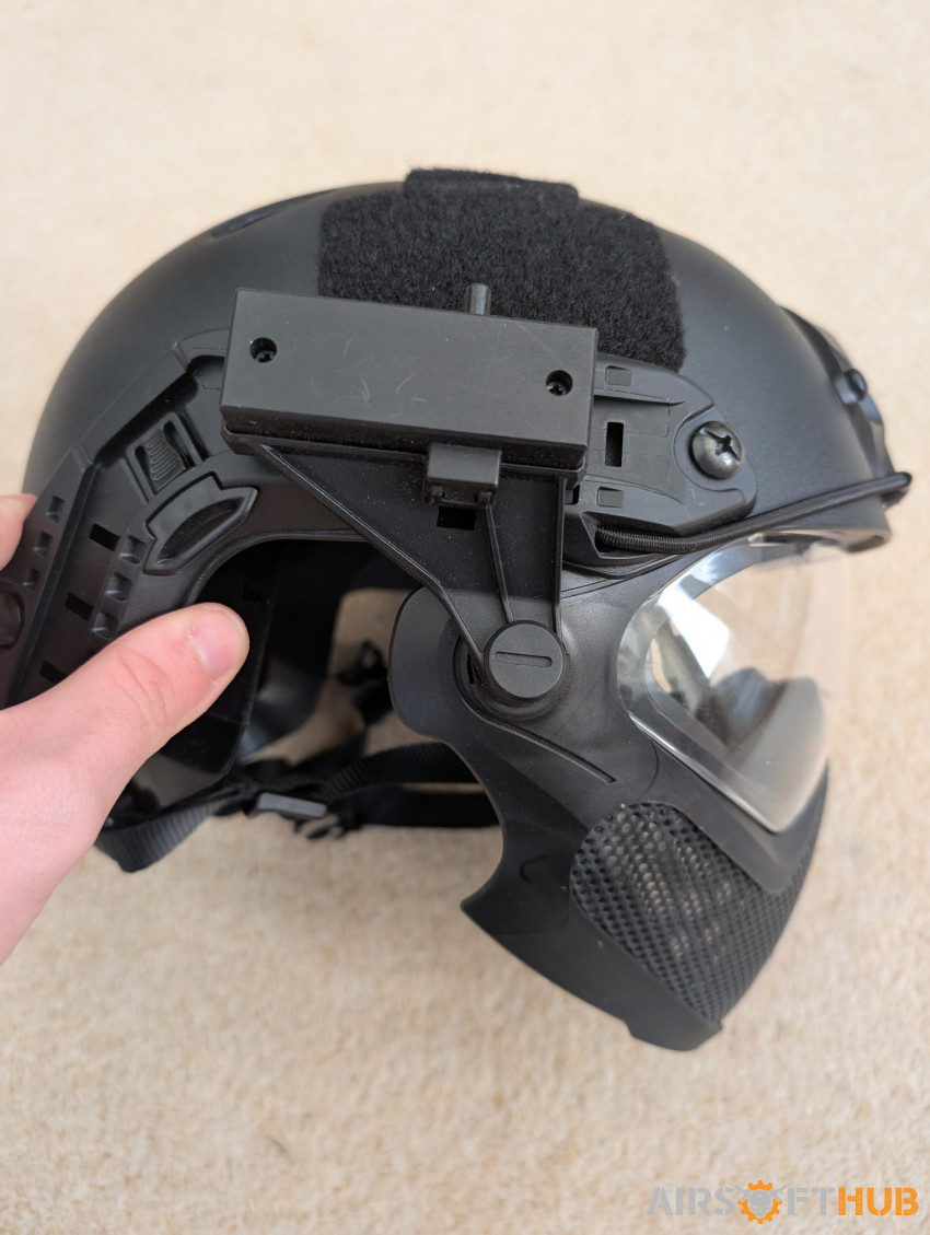 Full face mask and helmet - Used airsoft equipment