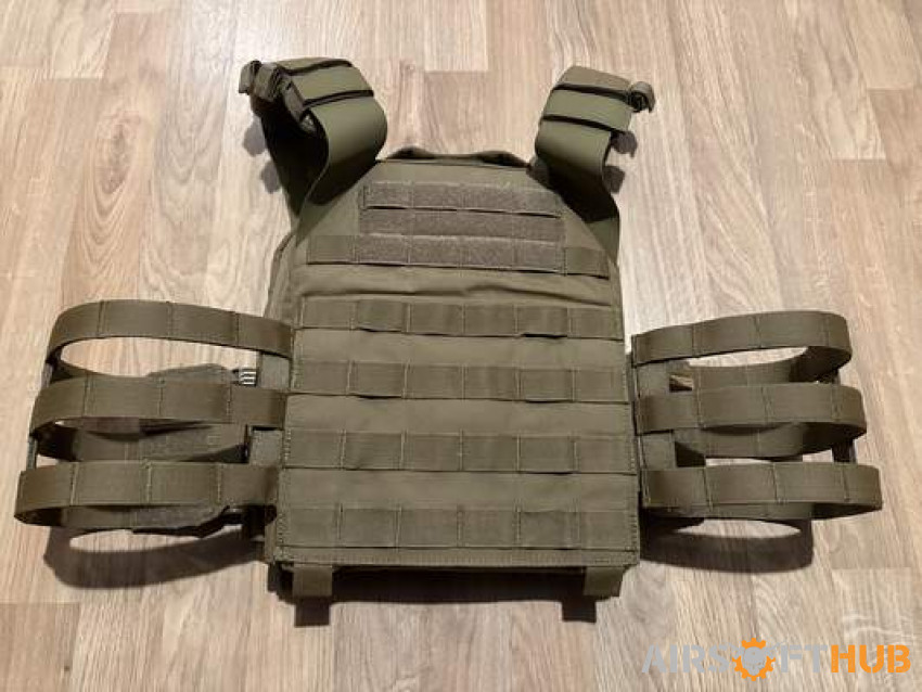 Warrior LPC V2 Plate Carrier - Used airsoft equipment