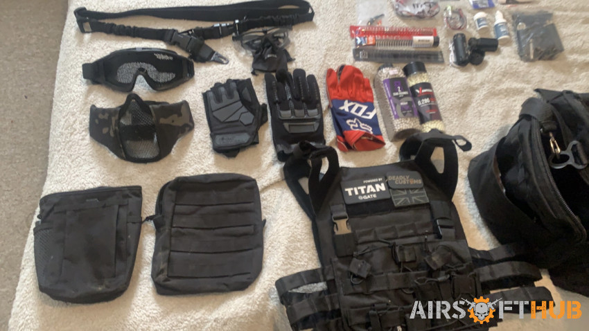 Air-soft bundle - Used airsoft equipment