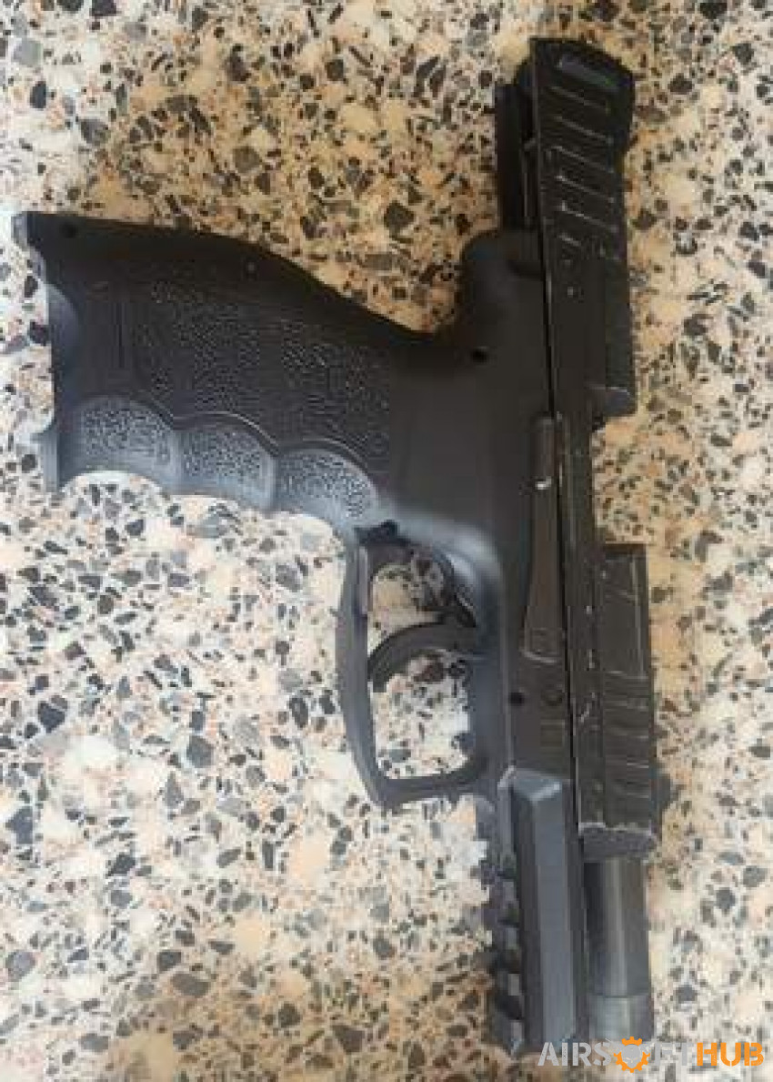 Umarex h&k vp9 - Used airsoft equipment