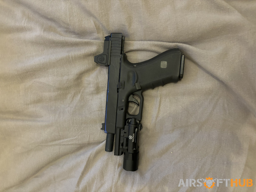 Glock 17 gen 3  rmr  x300 - Used airsoft equipment