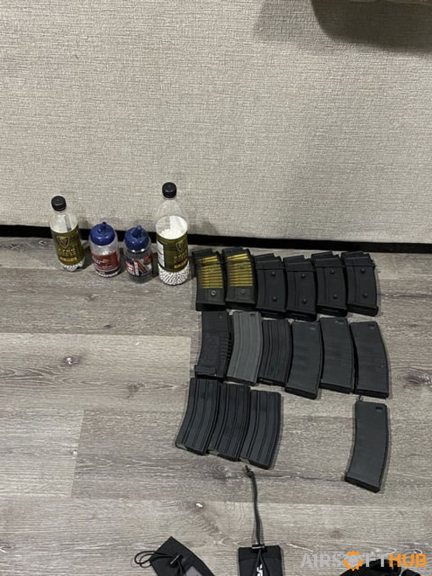 AirSoft Lot - Used airsoft equipment