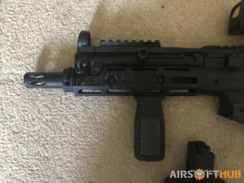 Mp5/SMG-5 - Used airsoft equipment