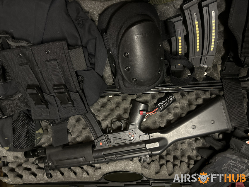 Mp5 and swat gear - Used airsoft equipment