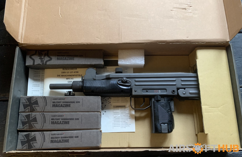 Northeast UZI MP2A1 - Used airsoft equipment