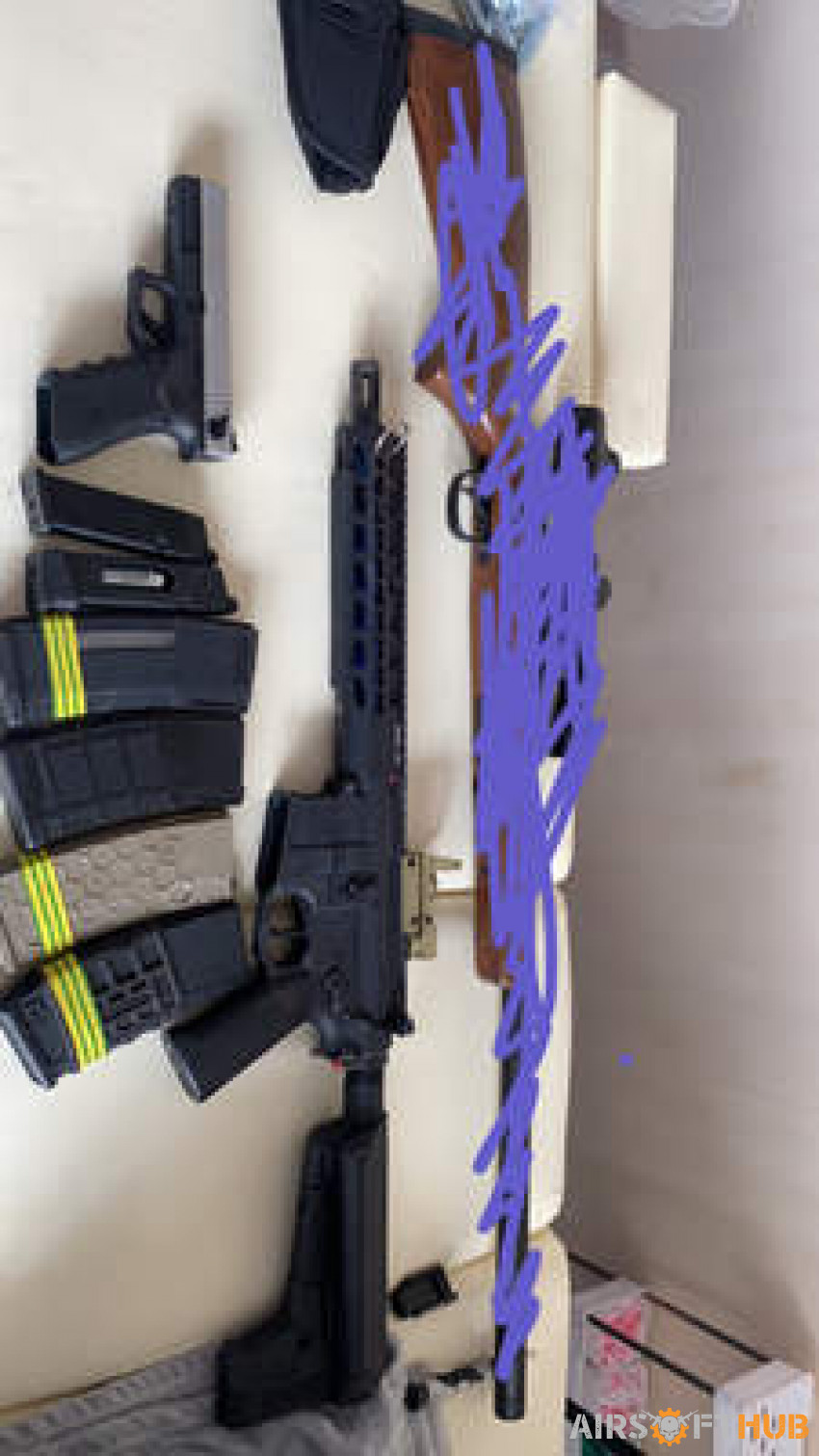 Ar and glock pistol - Used airsoft equipment