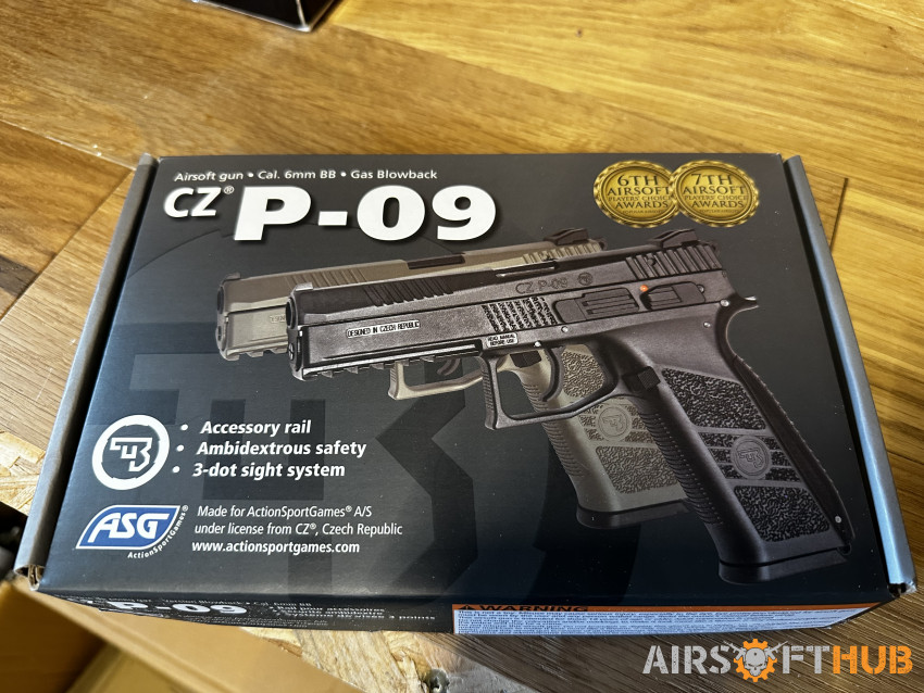 CZp-09 Gas pistal (O,N,O) - Used airsoft equipment