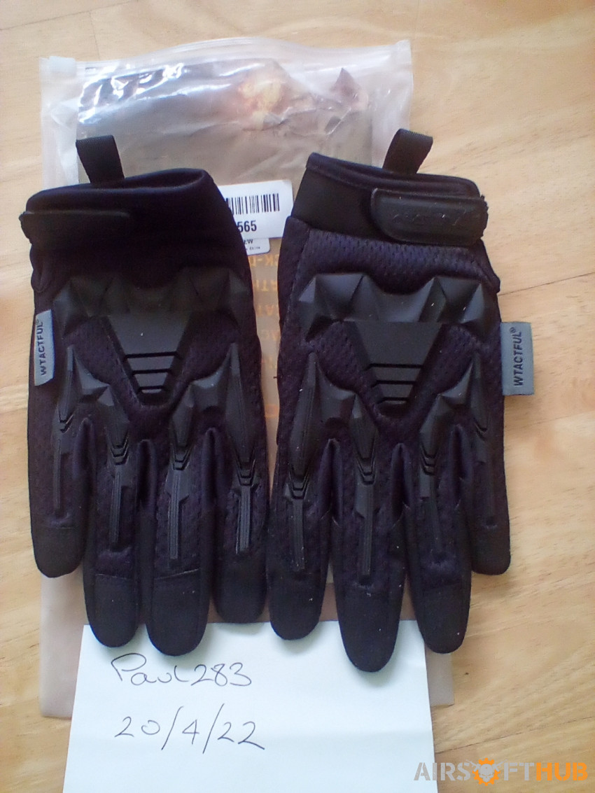 WTACTFUL Full Finger Gloves - Used airsoft equipment