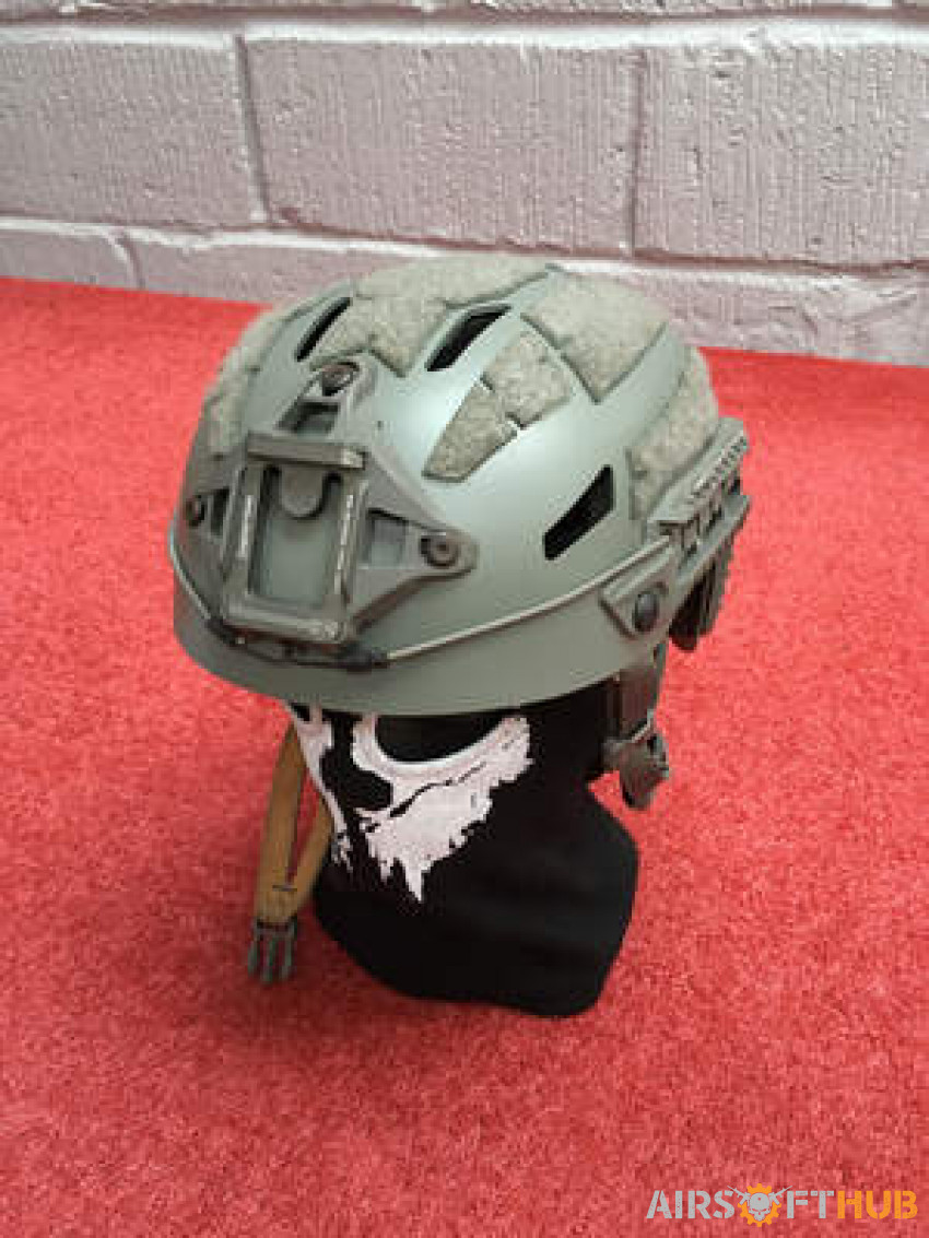 Caiman helmet Agilite cover - Used airsoft equipment