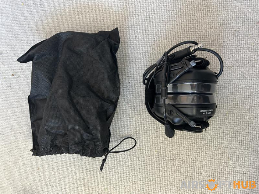 Earmor M32 Tactical Headset - Used airsoft equipment