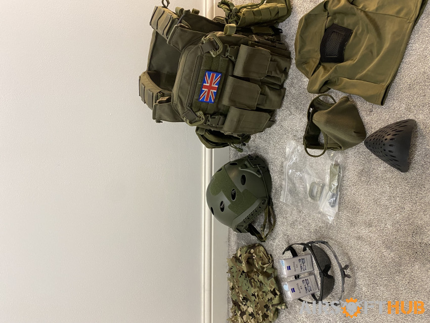 Airsoft gear bundle - Used airsoft equipment