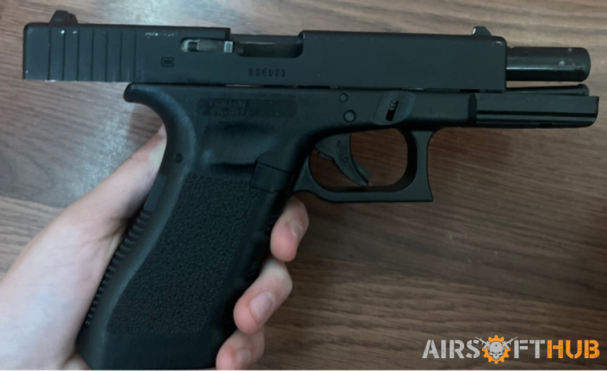 Elite force Glock 18 - Used airsoft equipment