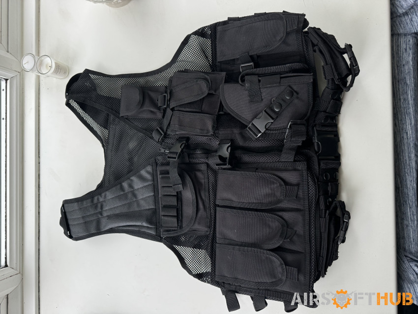 Tactical vest - Used airsoft equipment