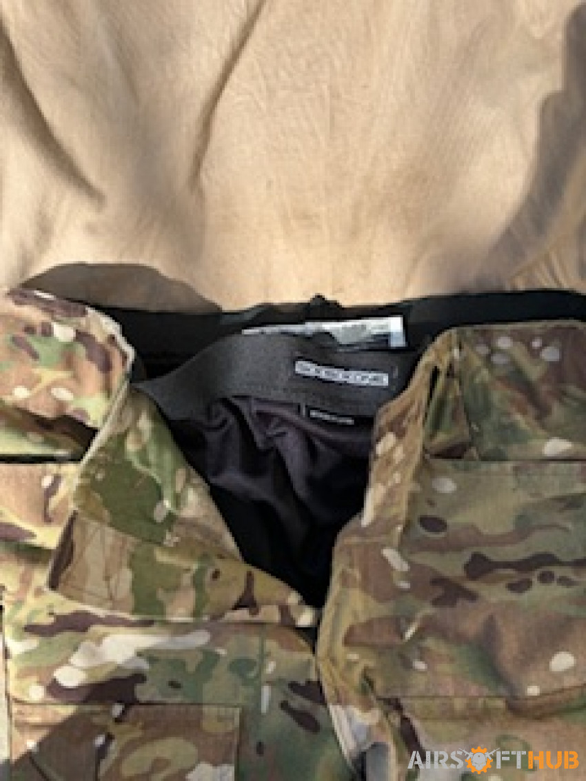 Idogear trouser and top medium - Used airsoft equipment