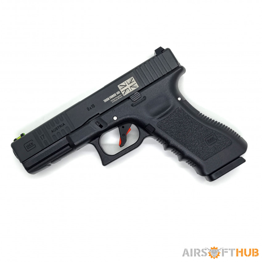 Custom Tokyo Marui Glock 17 - Used airsoft equipment