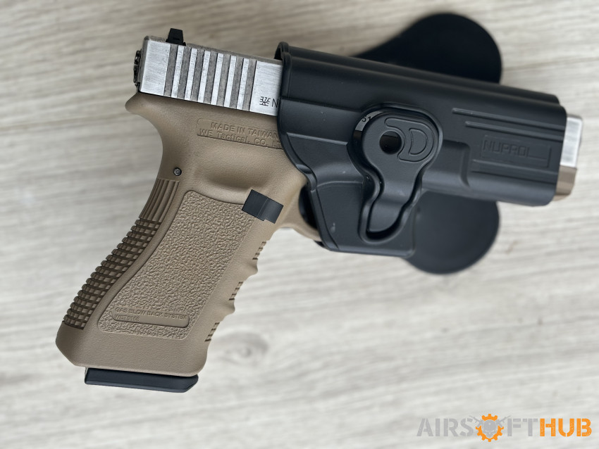 tan tactical we glock - Used airsoft equipment