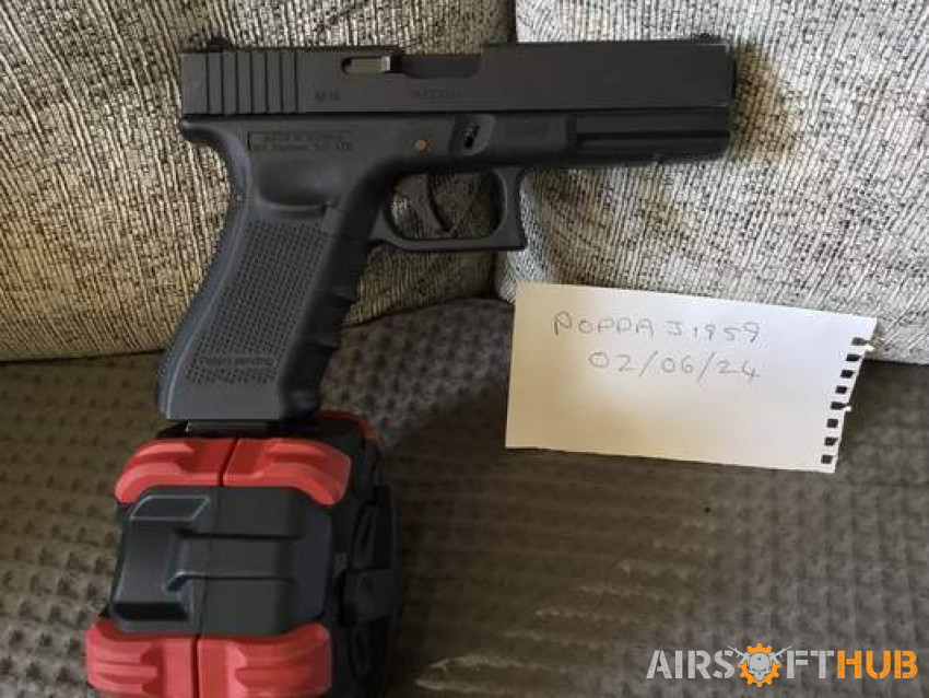 WE Glock 18c plus drum mag - Used airsoft equipment