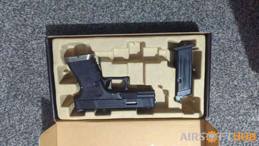 WE tactical Glock 19 - Used airsoft equipment