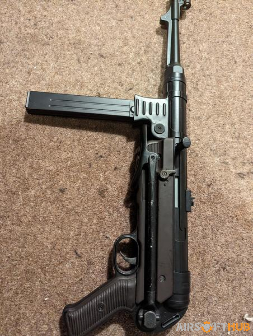 AGM MP40 - Used airsoft equipment