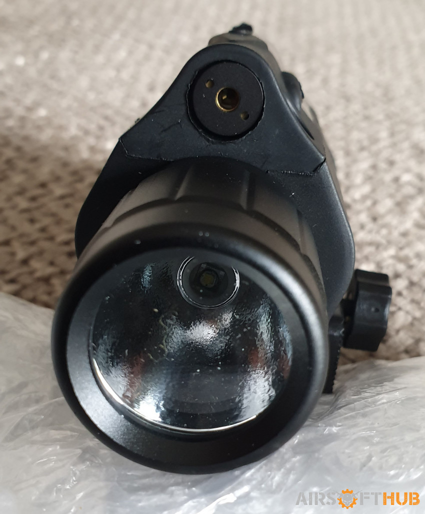 TORCH & LAZER SIGHT - Used airsoft equipment